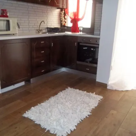 Amazing Center Flat 8 Red Διαμέρισμα Λάρνακα
